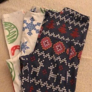 Not for sale****feed me fight me Christmas leggings